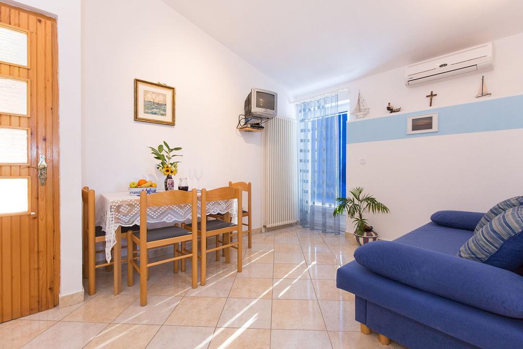 Brzac Apartments Juras מראה חיצוני תמונה