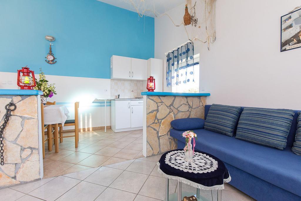 Brzac Apartments Juras מראה חיצוני תמונה