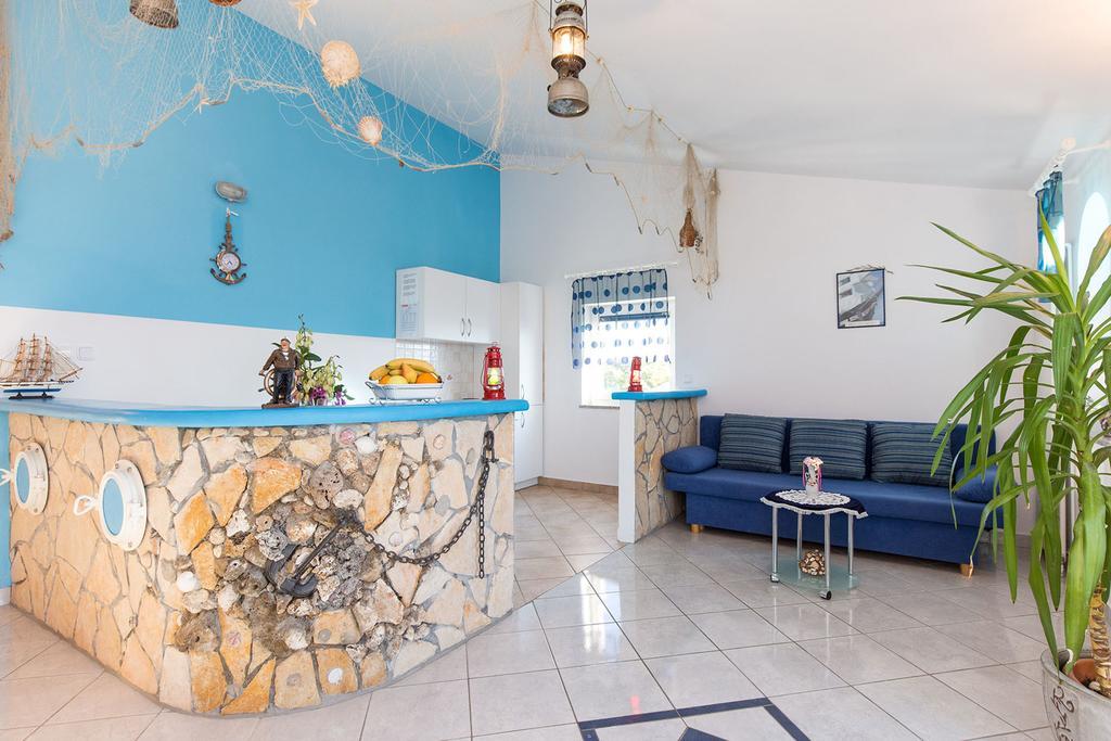 Brzac Apartments Juras מראה חיצוני תמונה